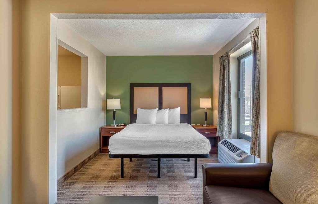 Extended Stay America Suites - Houston - Westchase - Westheimer Room photo